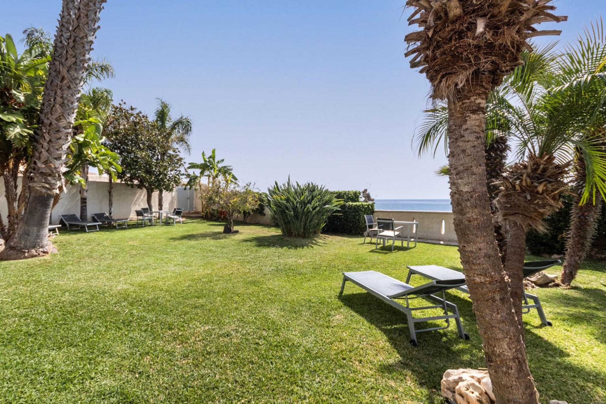 La Terrazza Sul Mare Bed & Breakfast Avola