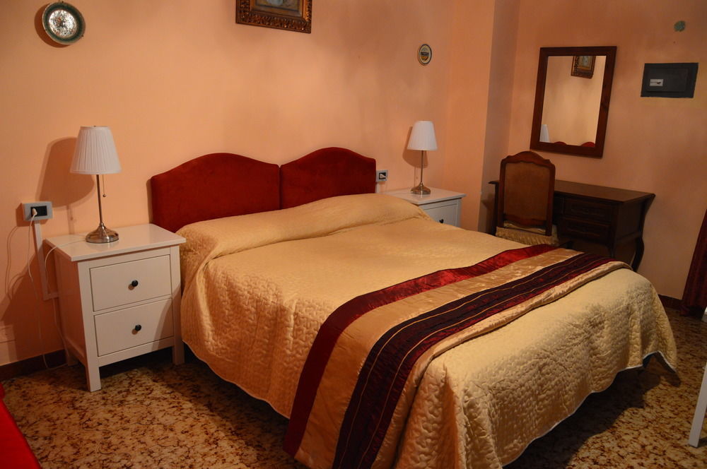 Bed & Breakfast La Terrazza Sul Mare 3*